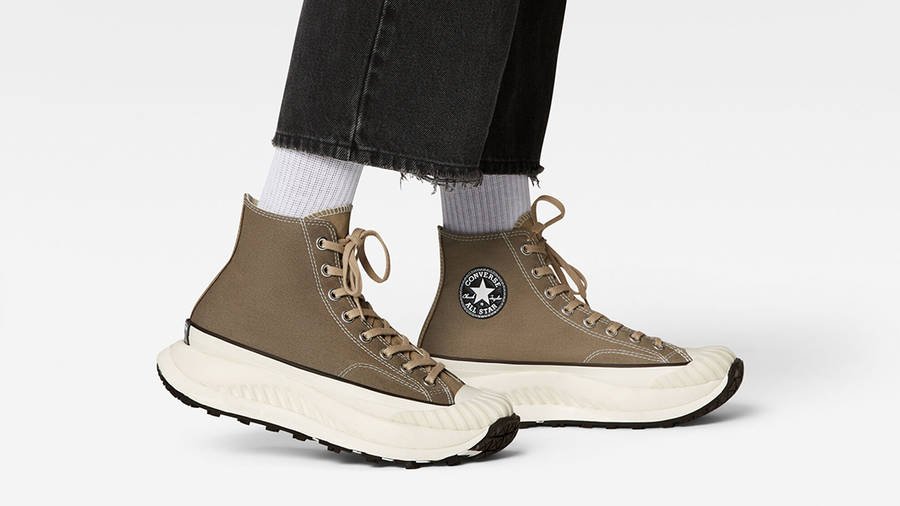 לצפייה במוצר converse eliot edition