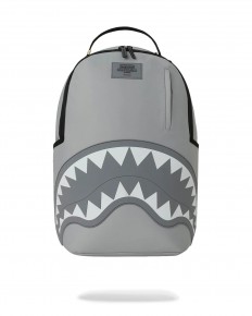 לצפייה במוצר SPRAYGROUND SHARK CENTRAL TONAL GRAY NYLON BAG